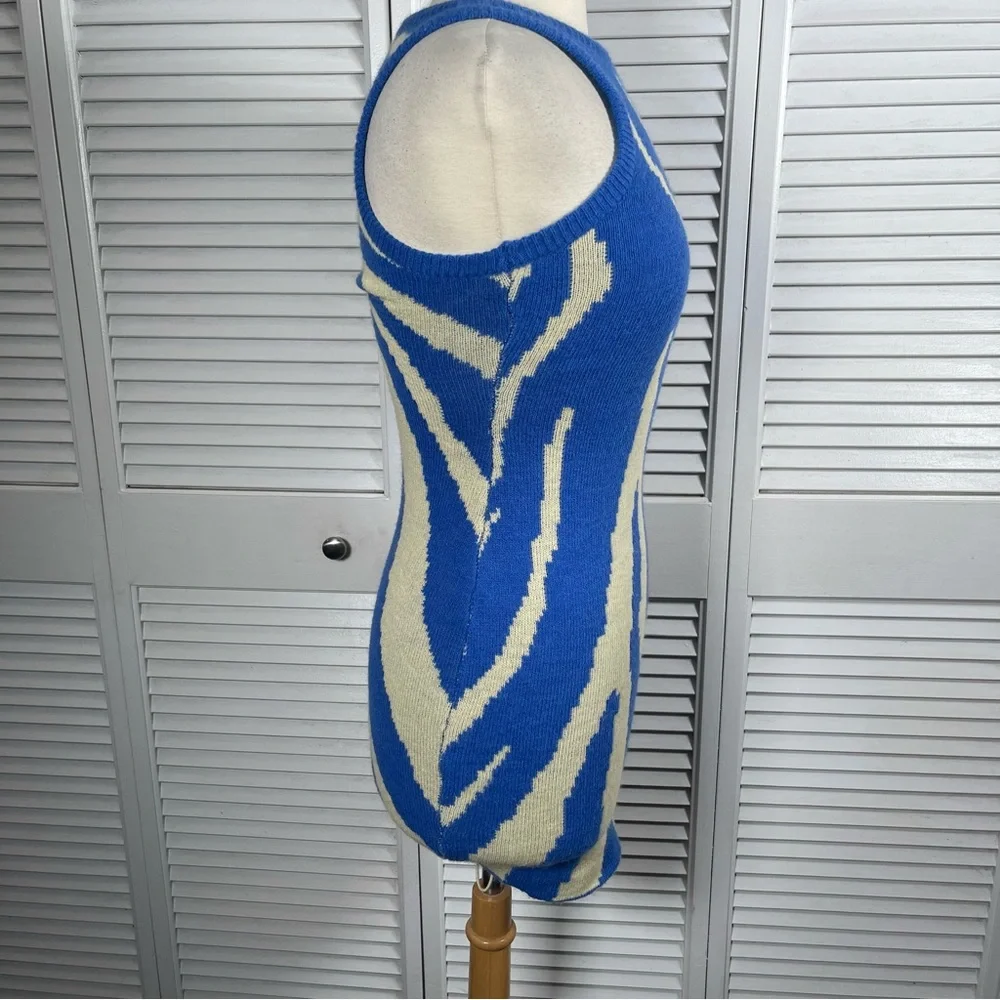 💙 Blue & Cream Knit Bodycon Mini Dress – Size S/M - Picture 6 of 11